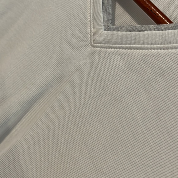 Calvin Klein V-Neck sweater - Picture 3 of 5